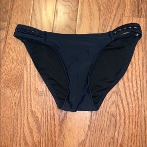 black bikini bottoms (never worn)